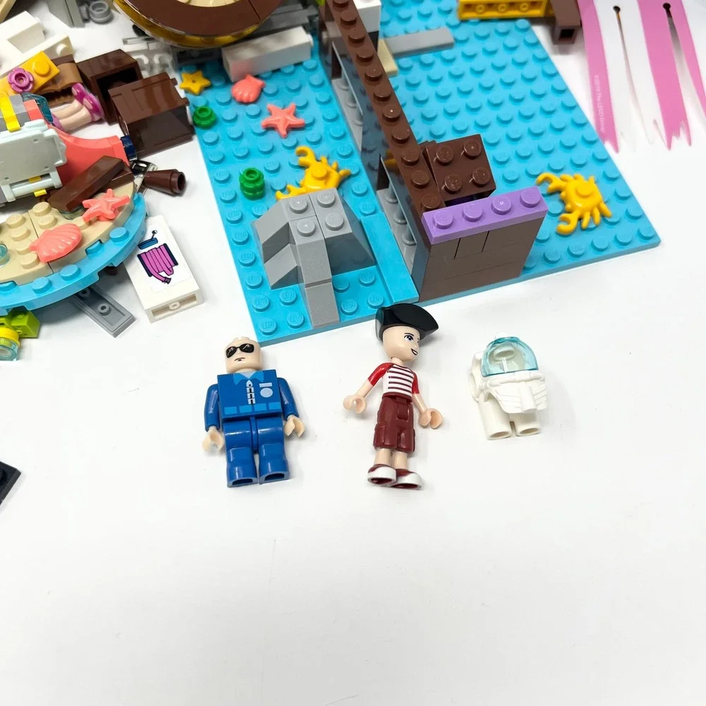 LEGO Heartlake City Amusement Friends  & Another Pieces Bulk Lote INCOMPLETE - Picture 2 of 9